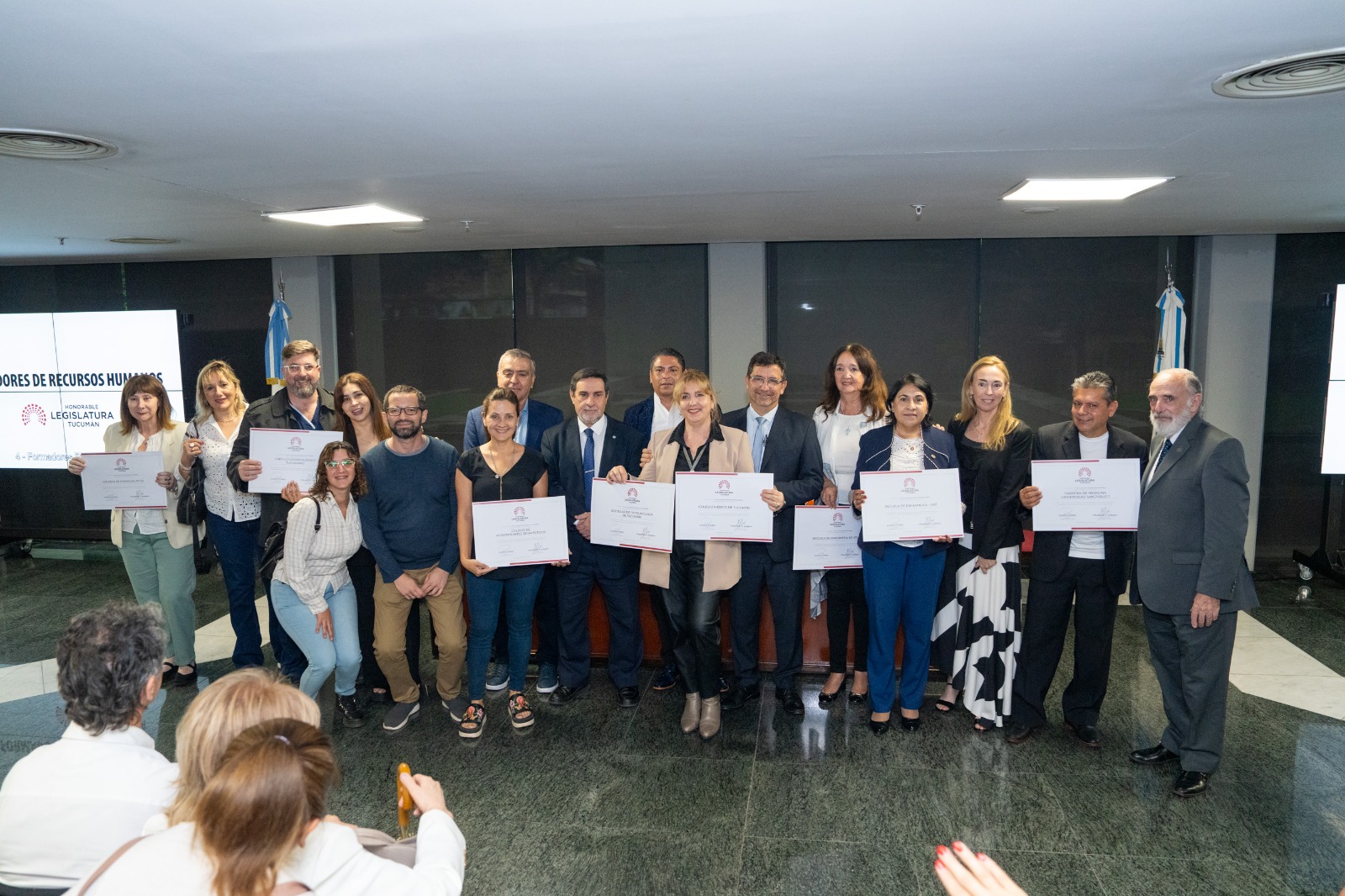 WhatsApp%20Image%202025-12-02%20at%202.00.41%20PM-1764695049132