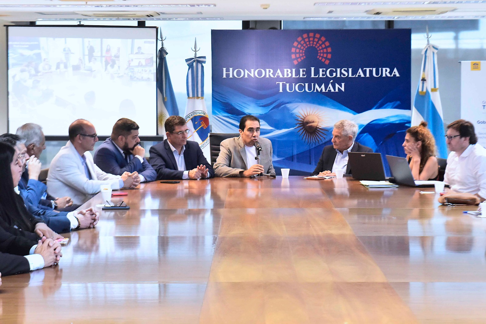 WhatsApp%20Image%202026-02-09%20at%2012.19.19-1770651185367